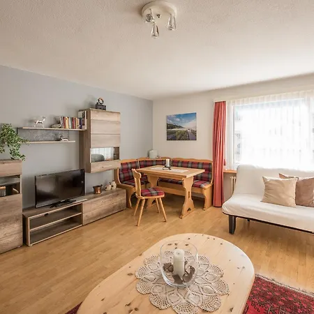Chesa Talvo, Samedan Apartment Exterior photo